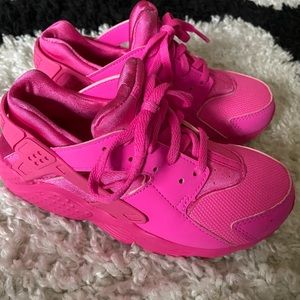 Nike HUARACHE RUN GS 'LASER FUCHSIA'